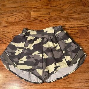 Lululemon green Camo shorts